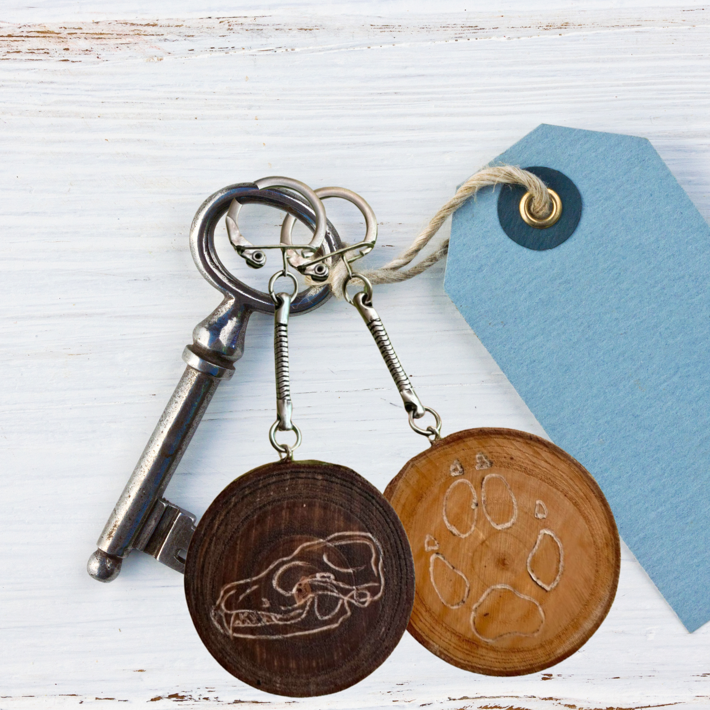 Porte-clé gravé sur bois - motifs divers