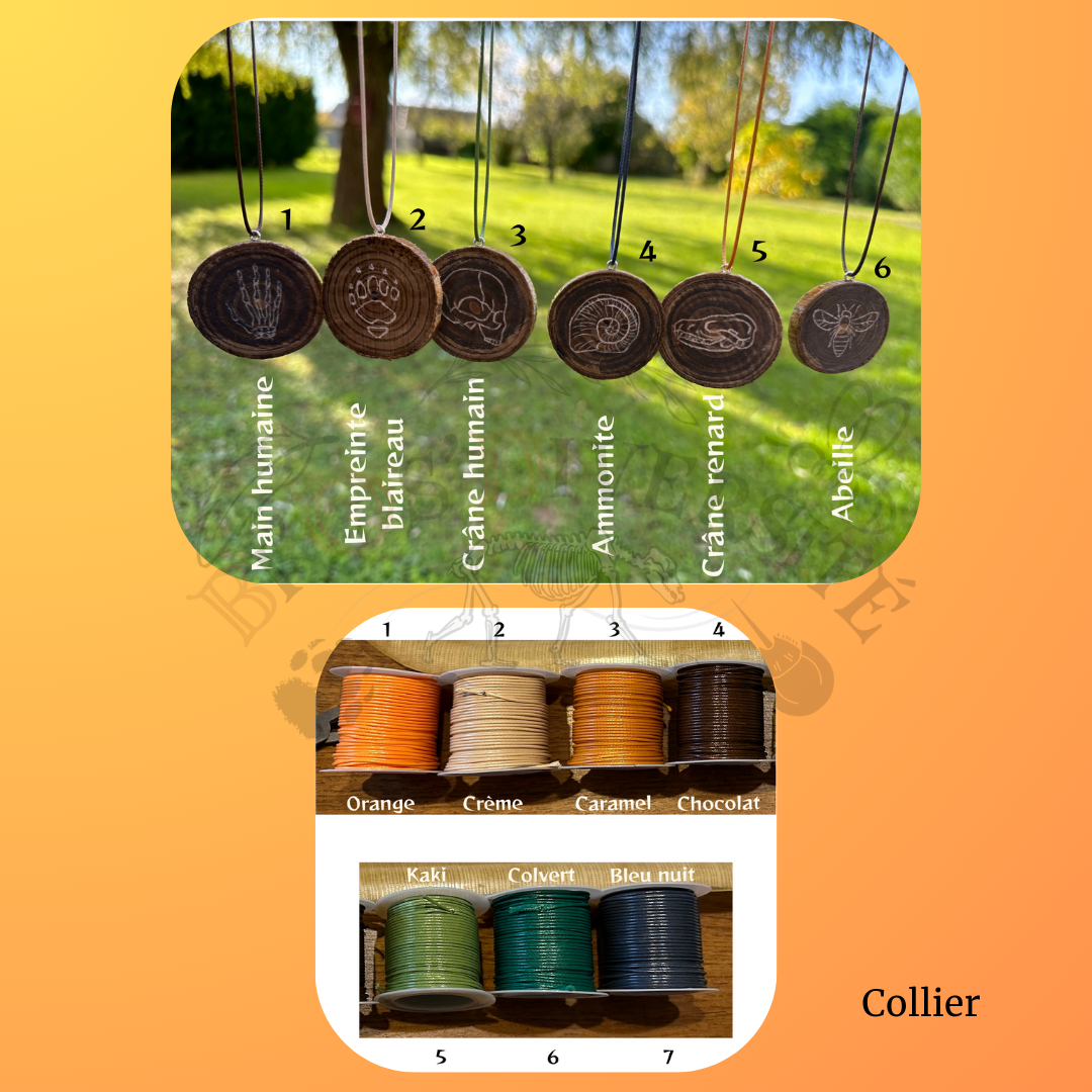 Collier gravé sur bois - motifs divers